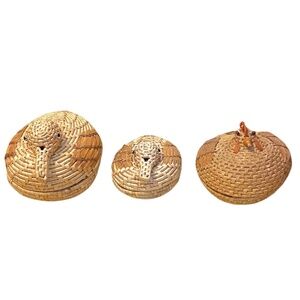 Vintage Woven Nesting Natural Straw Duck Turkey/Rooster Lidded Basket, Set‎ Of 3